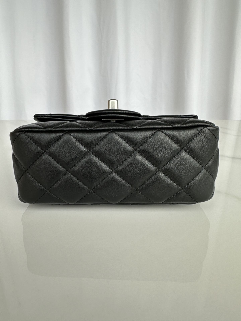 Ch**el cf series bags